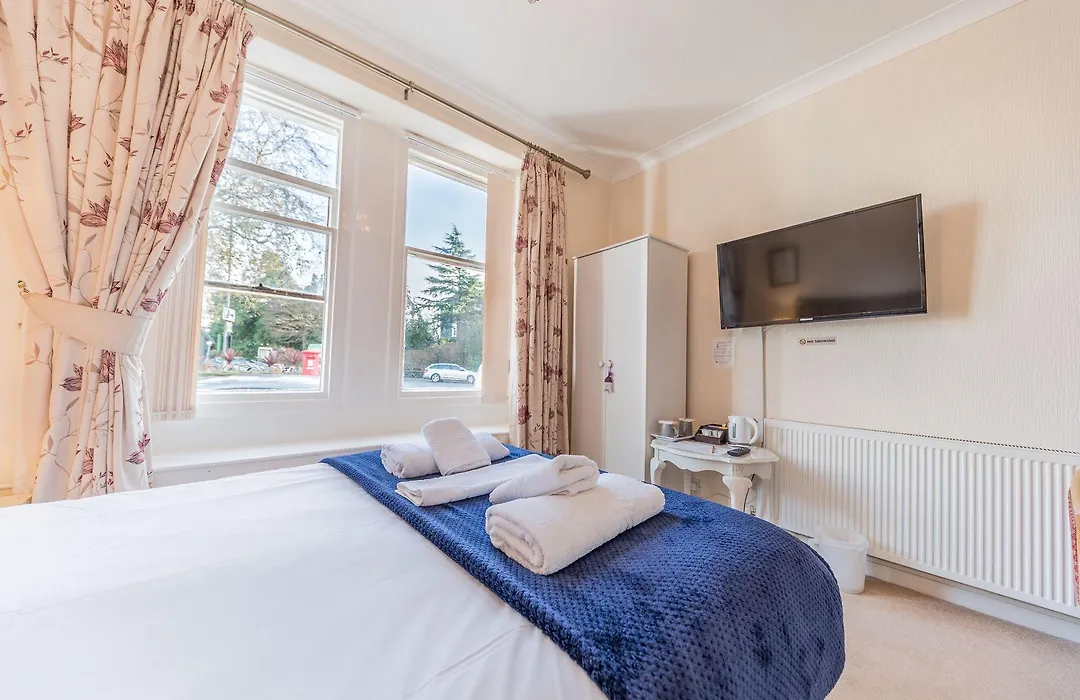 Rayrigg Villa Windermere-1