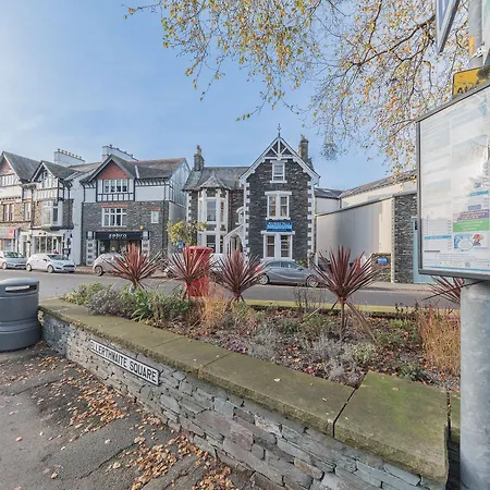 Rayrigg Villa Windermere-3
